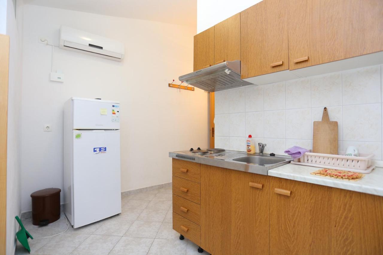 Apartment Slatine 14541D Buitenkant foto